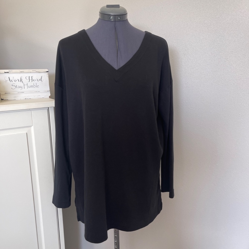 J Jill Women’s Black Simply Supima Cotton V-Neck Tunic Top Medium